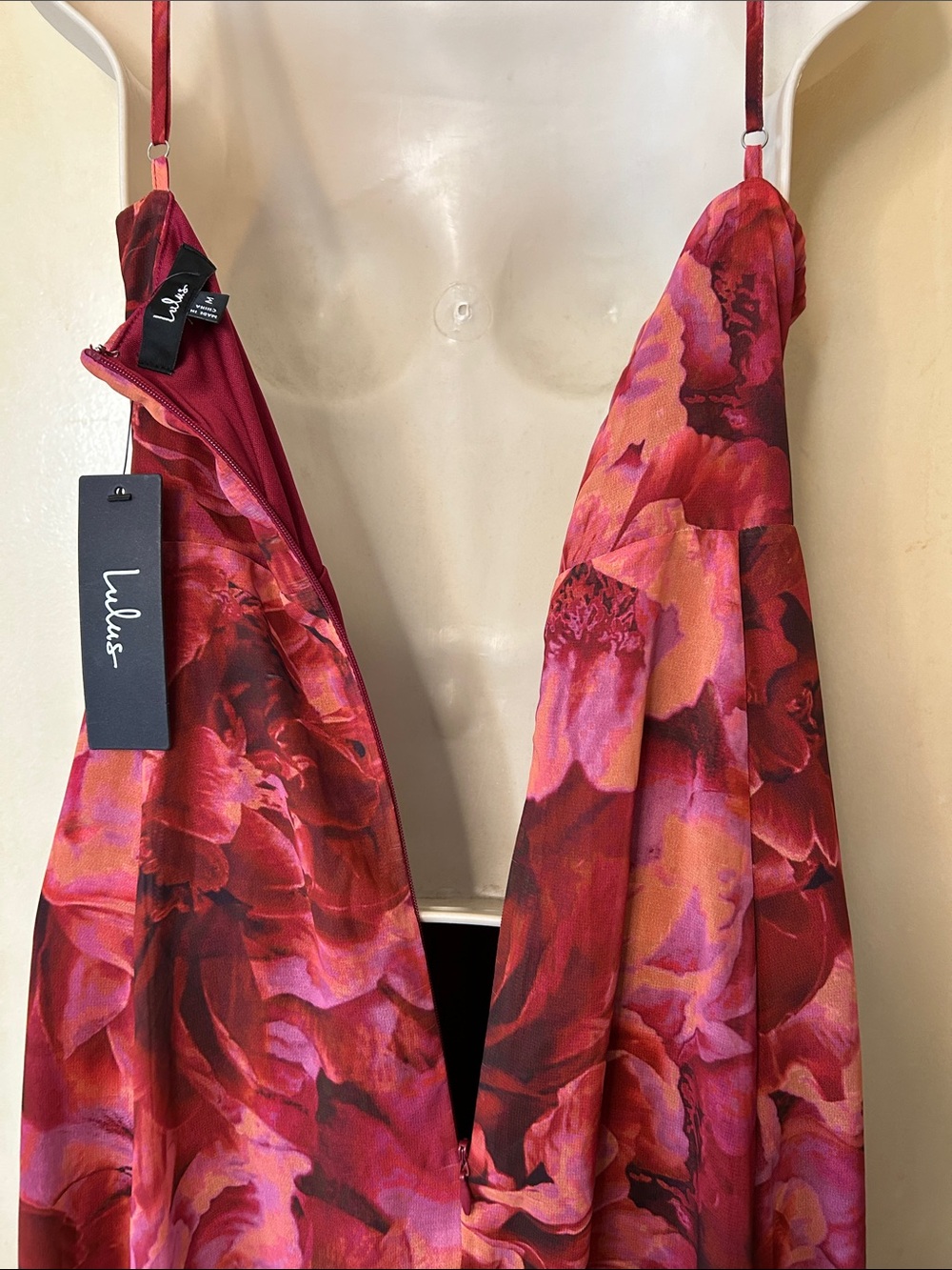 Lulus Beautiful Soul Floral Maxi Dress in Magenta and Pink size M - Picture 11 of 13